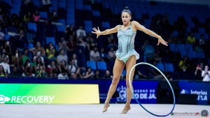 q raffaeli sofia ita sfe02142 copia simone ferraro ph